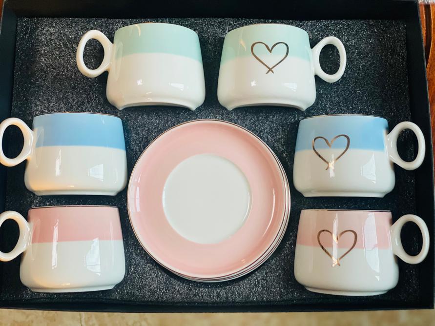 Pastel Elegance Coffee Set - 6 Cups with Matching Plate
