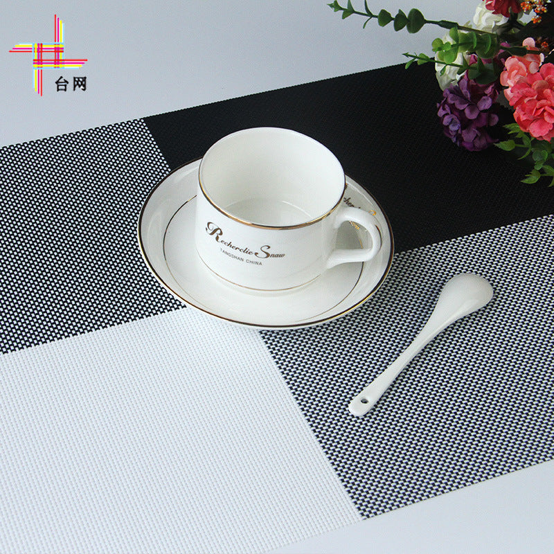 Durable Teslin PVC Grid Placemat: Heat-Resistant, Non-Slip Dining Table Mat