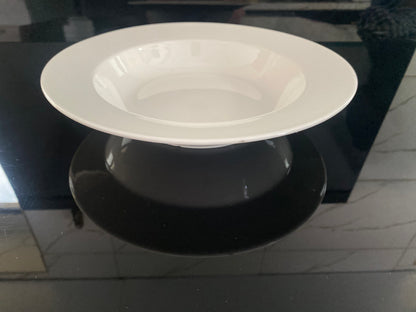 Classic White Ceramic Plate Set – Timeless Elegance for Every Occasion