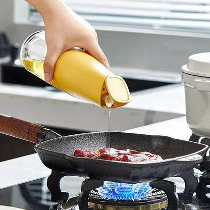 Oil can automatically open and close