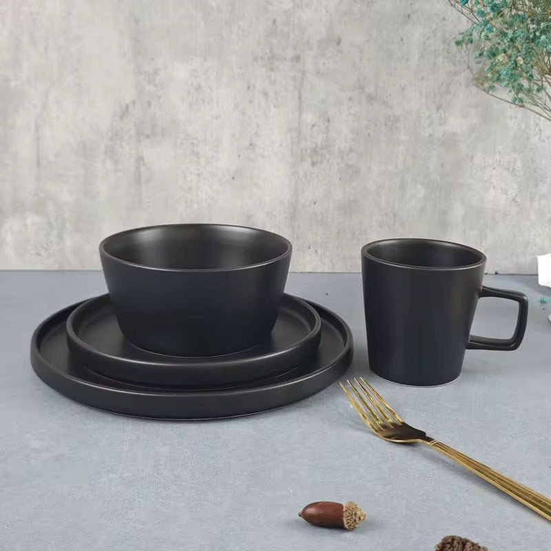 Dinner Set (Black)