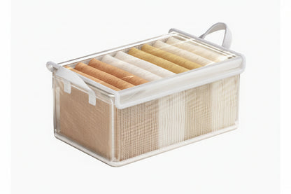 A clear plastic and mesh garment organizer box with fabric handles, shown holding folded sweaters and shirts. The image includes dimension labels (20cm, 28cm, 47cm) and Chinese text indicating it holds multiple garments and has a capacity of 27L.