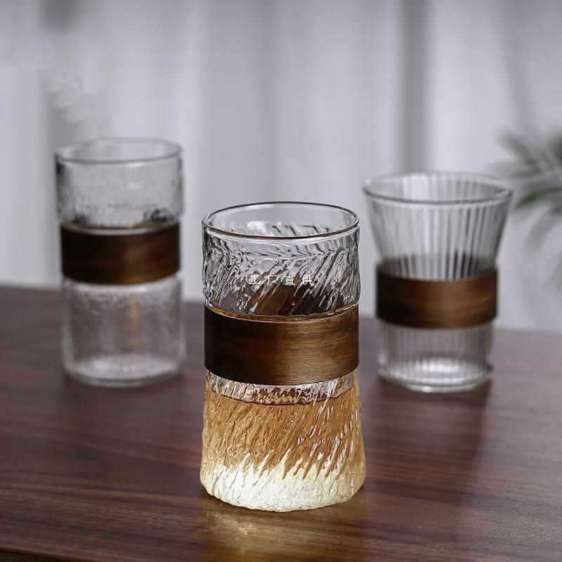 Stylish Anti-Hot Bamboo Grip Vertical Striped Glass Water Cup - 450ml Minimalist Design