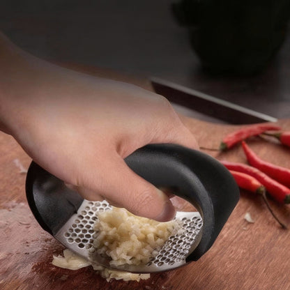 Yulai Premium Stainless Steel Garlic Press Crusher - Easy Squeeze Kitchen Tool