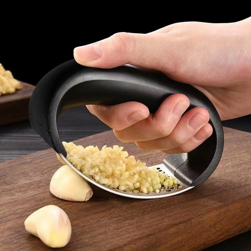 Yulai Premium Stainless Steel Garlic Press Crusher - Easy Squeeze Kitchen Tool