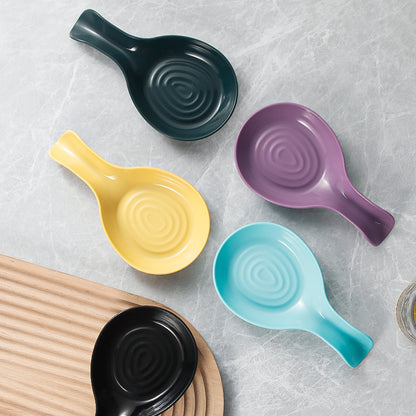 Durable Plastic Insulated Spoon Rest for Hot Pot Dining Tableware