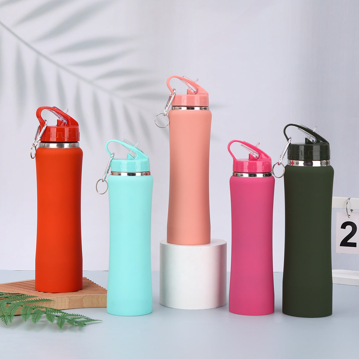 Premium Durable Vacuum Insulated Stainless Steel Sports Water Bottle Travel Mug, 600ml