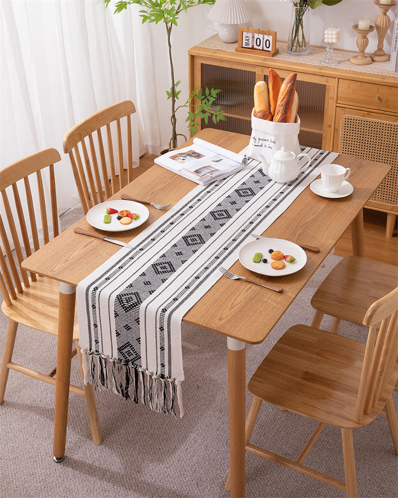 Table Runner for Dining
