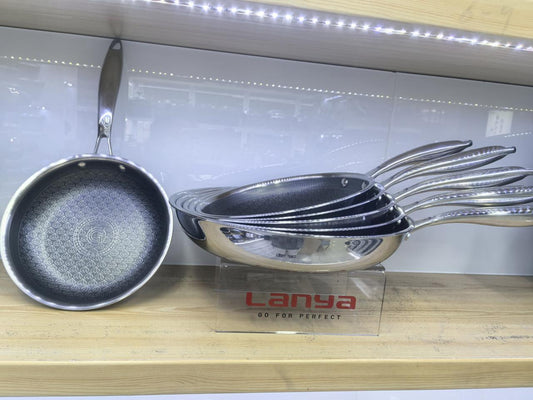 STAINLESS  STEEL FRYING PAN 26CM