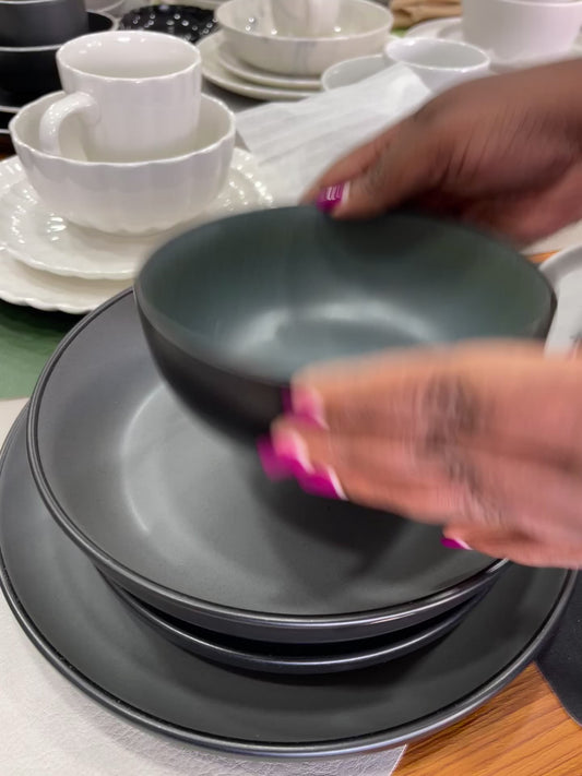 Dinner Set 24 Pieces